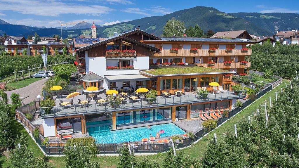 Hotel Jonathan Natz-Schabs Exterior photo
